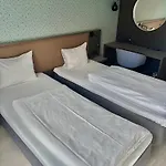 Comfort Xpress Station Hotell 3*