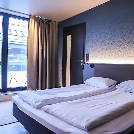 Comfort Xpress Station Hotel 3*
