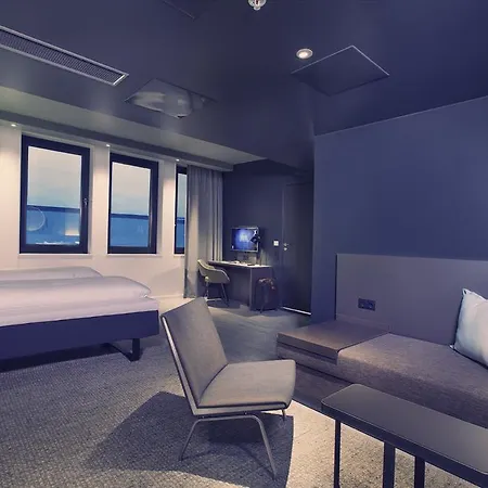 Comfort Xpress Station Hotel