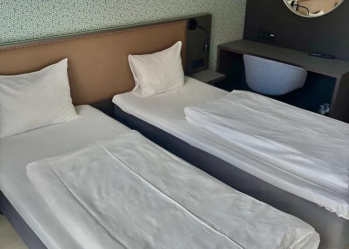 Comfort Xpress Station Hotel 3*