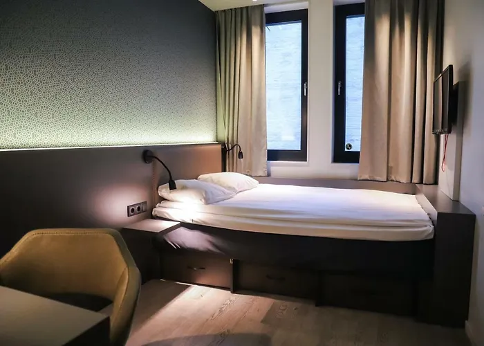 Comfort Xpress Station Hotel 3*