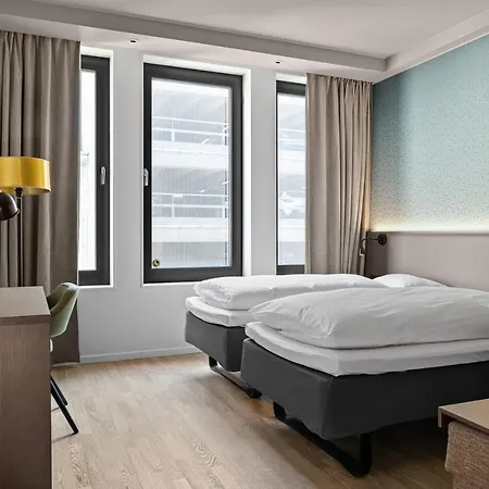 Hotel Comfort Xpress Station 3*