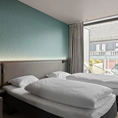 Comfort Xpress Station Hotell