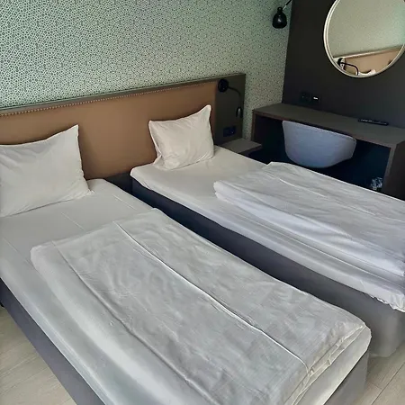Comfort Xpress Station Hotell 3*