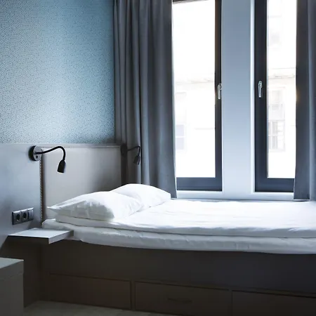 Comfort Xpress Station Hotel 3*