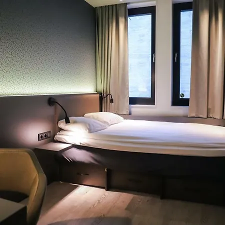 Comfort Xpress Station Hotell 3*